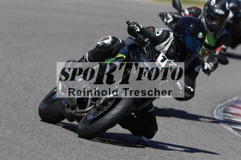 Archiv-2022/08 17.04.2022 Speer Racing ADR/Instruktorengruppe/1